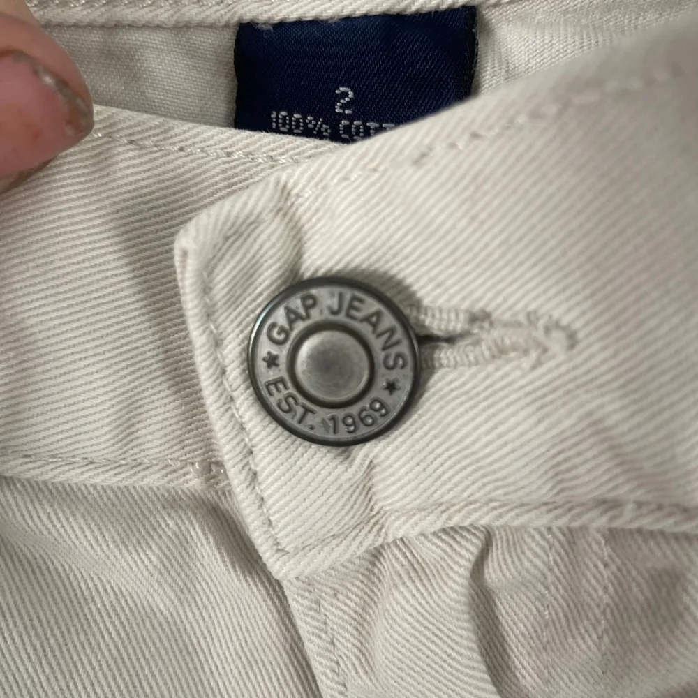 Gap Vintage Chino Shorts Women Size 2 Stone Khaki 100% Cotton 1969 90s Y2K